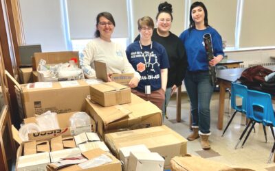 Home Science Tools Donates Science Supplies to Laurel Public Schools